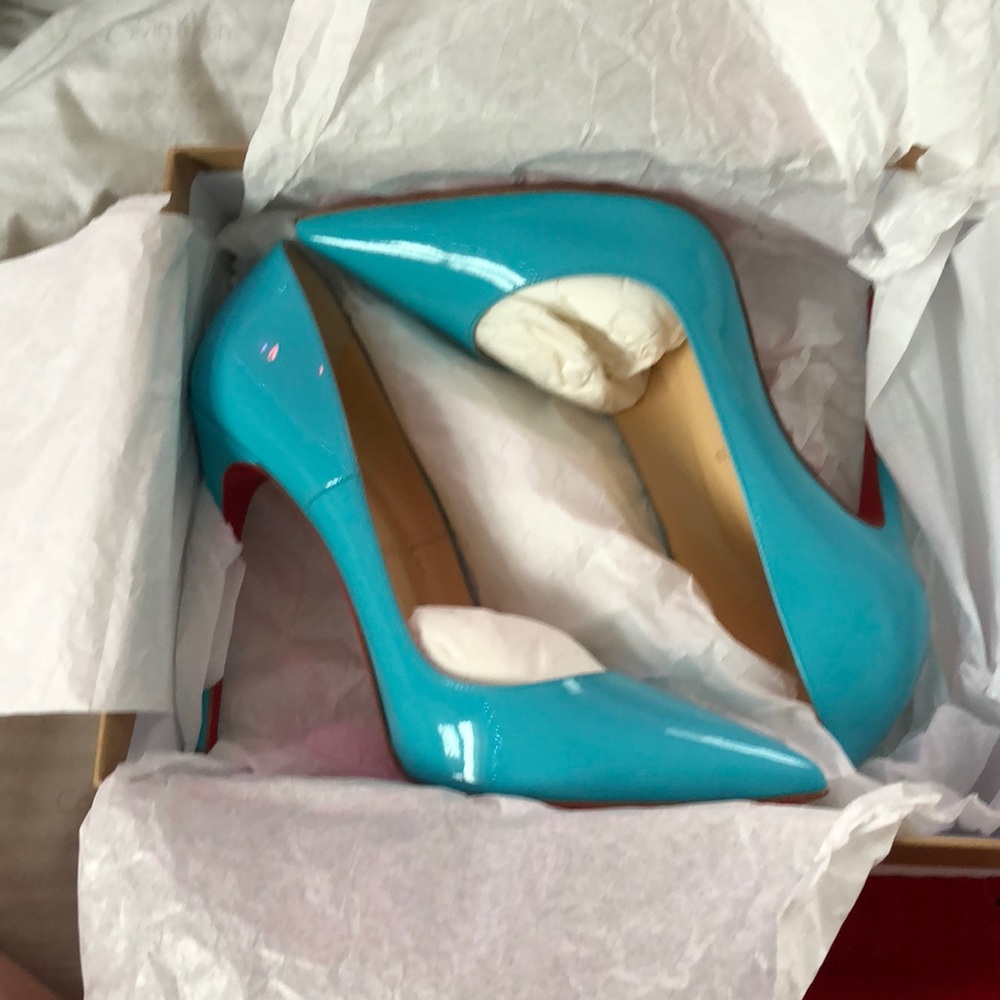 Christian louboutin so Kate’s